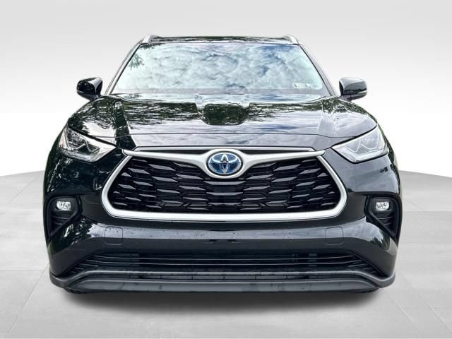 Used 2022 Toyota Highlander Bronze Edition AWD/4WD image 8