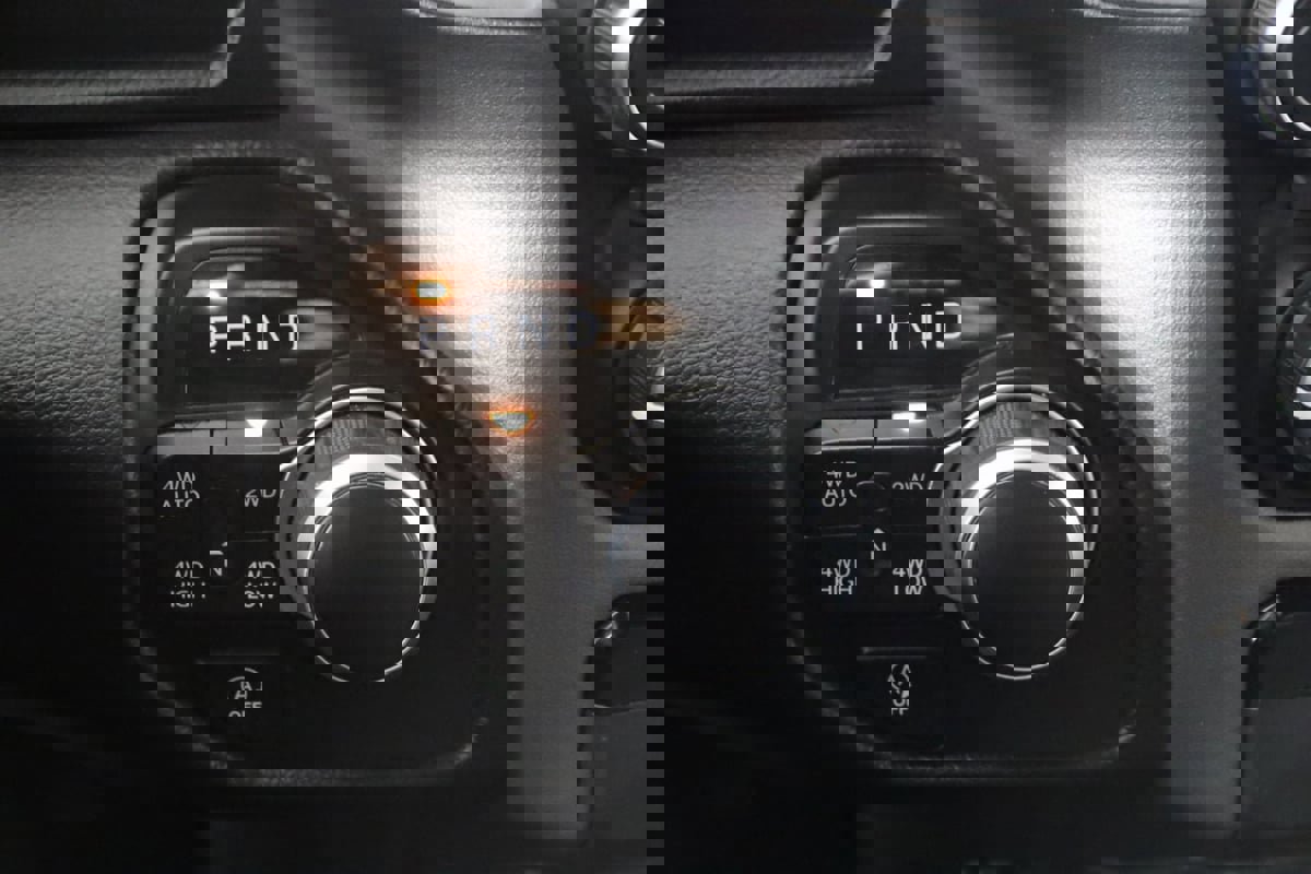 Used 2021 RAM 1500 Big Horn image 7