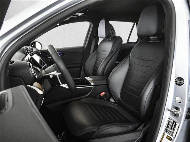 Certified 2025 Mercedes-Benz GLC 300 4MATIC image 18