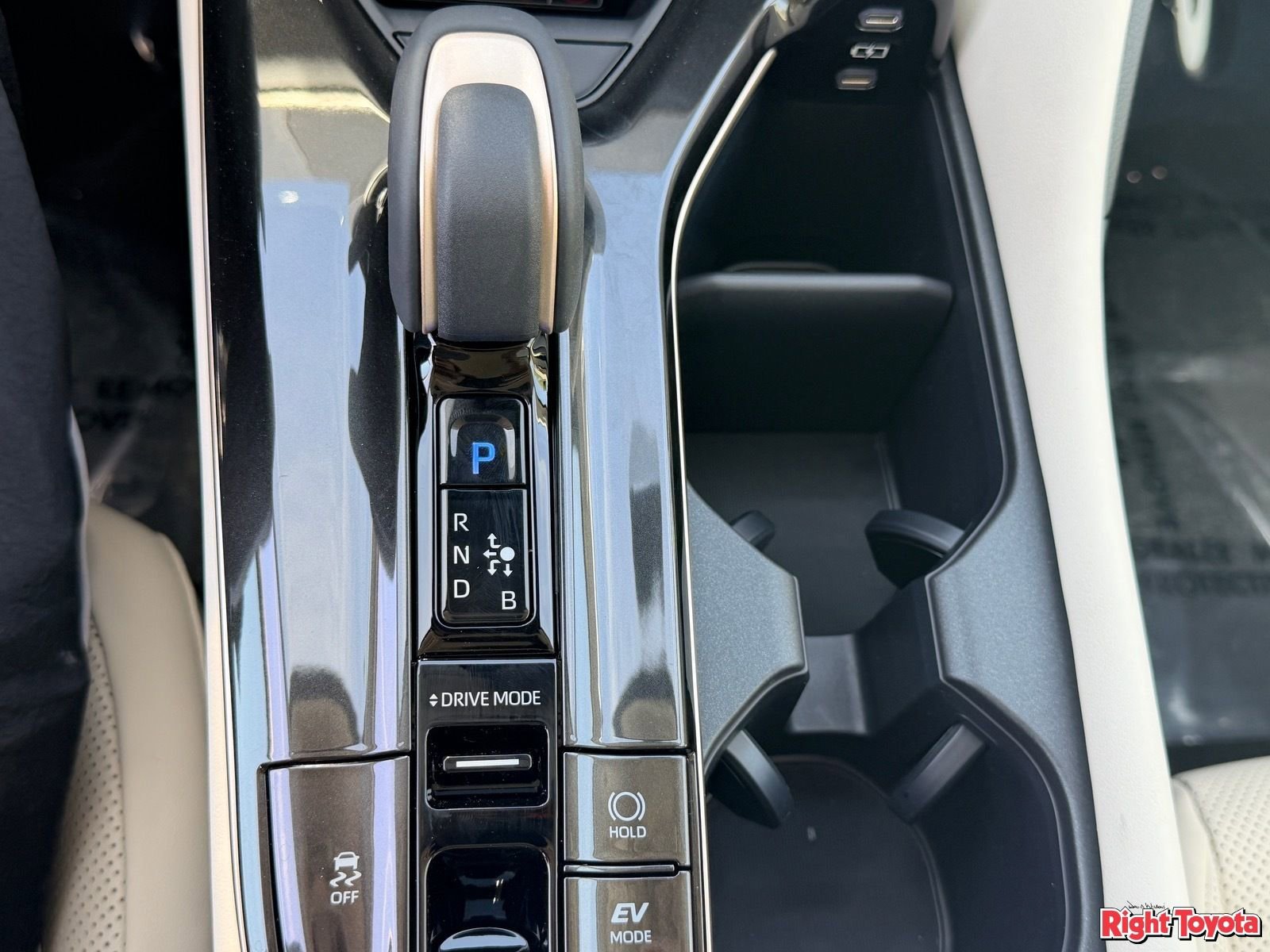 New 2026 Toyota Crown AWD/4WD image 19