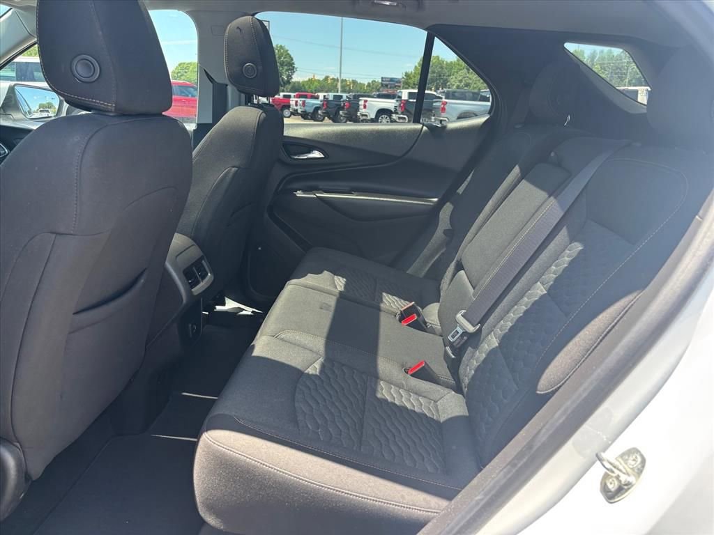 Used 2020 Chevrolet Equinox LT AWD/4WD image 13