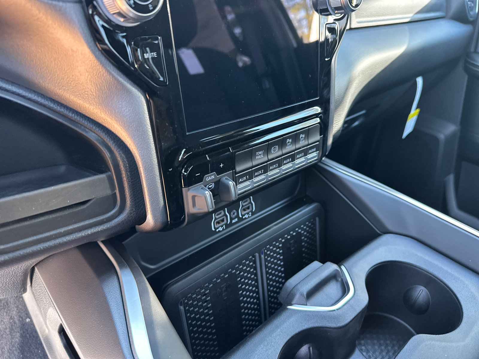 New 2025 RAM 2500 Big Horn image 30