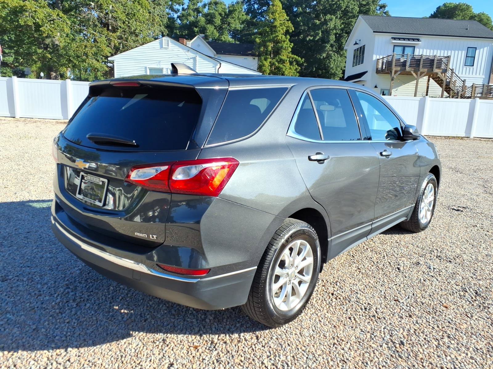 Used 2020 Chevrolet Equinox LT AWD/4WD image 9
