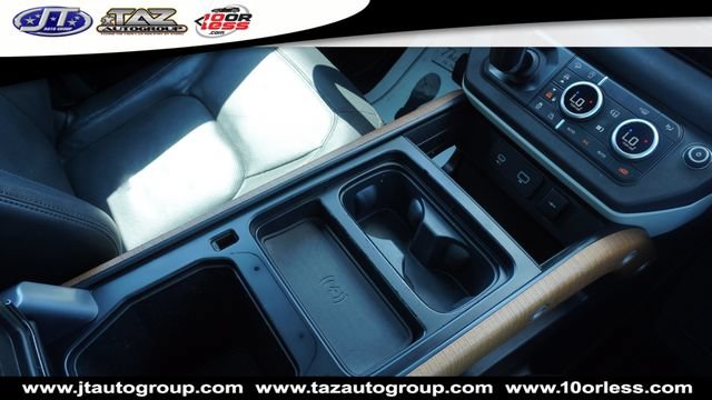 Used 2023 Land Rover Defender 110 X-Dynamic SE AWD/4WD image 15