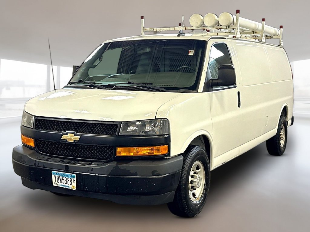 Used 2019 Chevrolet Express 3500 Extended RWD image 3