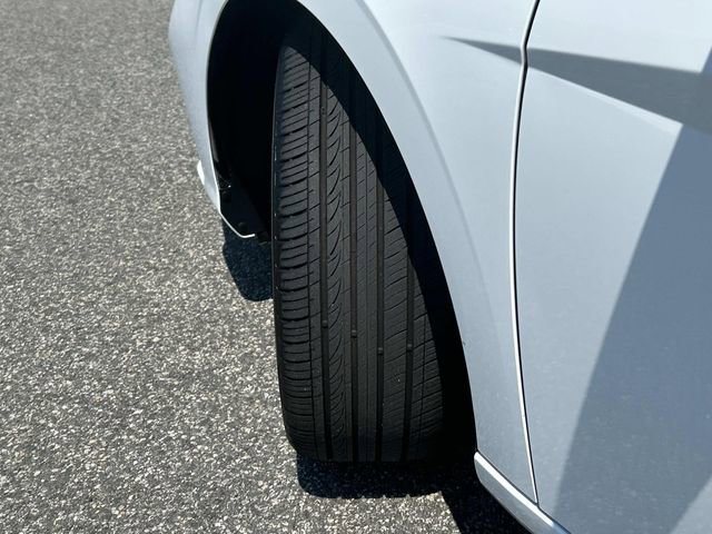 Used 2024 Hyundai Elantra SEL w/ Convenience Package image 10