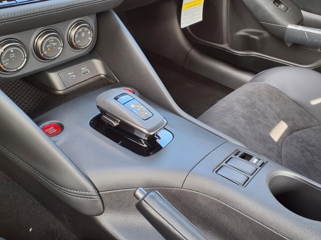New 2025 Nissan Z NISMO w/ Floor Mat Package image 21