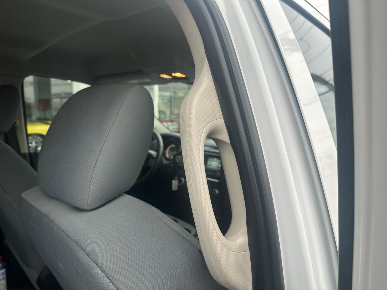 Used 2018 RAM 2500 Tradesman w/ Chrome Appearance Group image 26