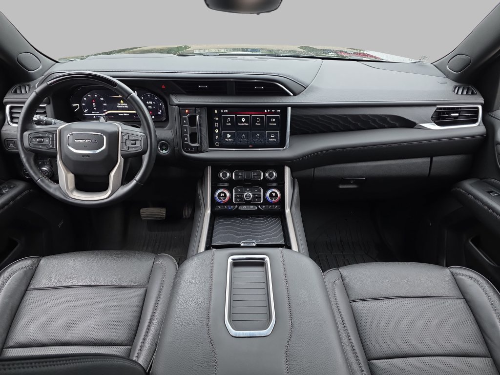 Used 2023 GMC Yukon Denali w/ Advanced Technology Package AWD/4WD image 11