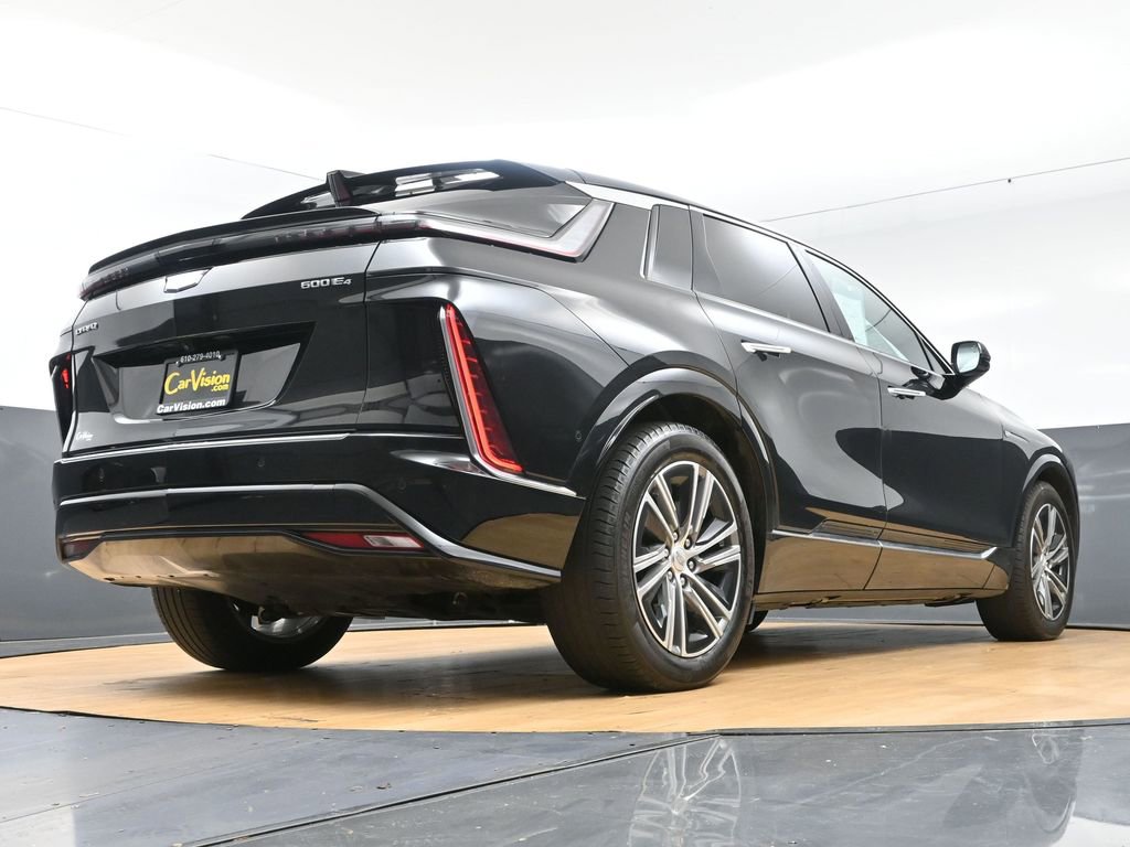 Used 2024 Cadillac Lyriq Luxury AWD/4WD image 55