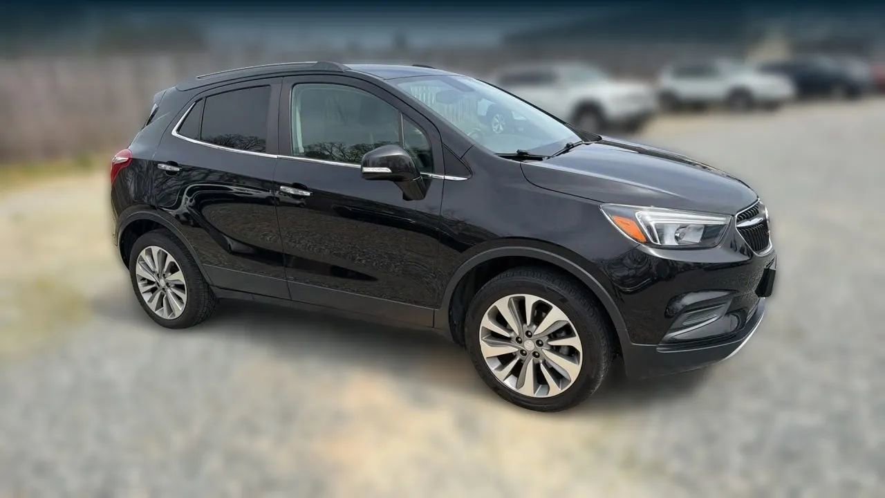 Used 2019 Buick Encore Preferred AWD/4WD image 19