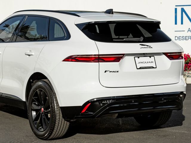 Used 2022 Jaguar F-PACE S image 10