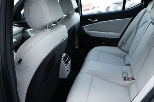 New 2025 Genesis G70 2.5T image 27