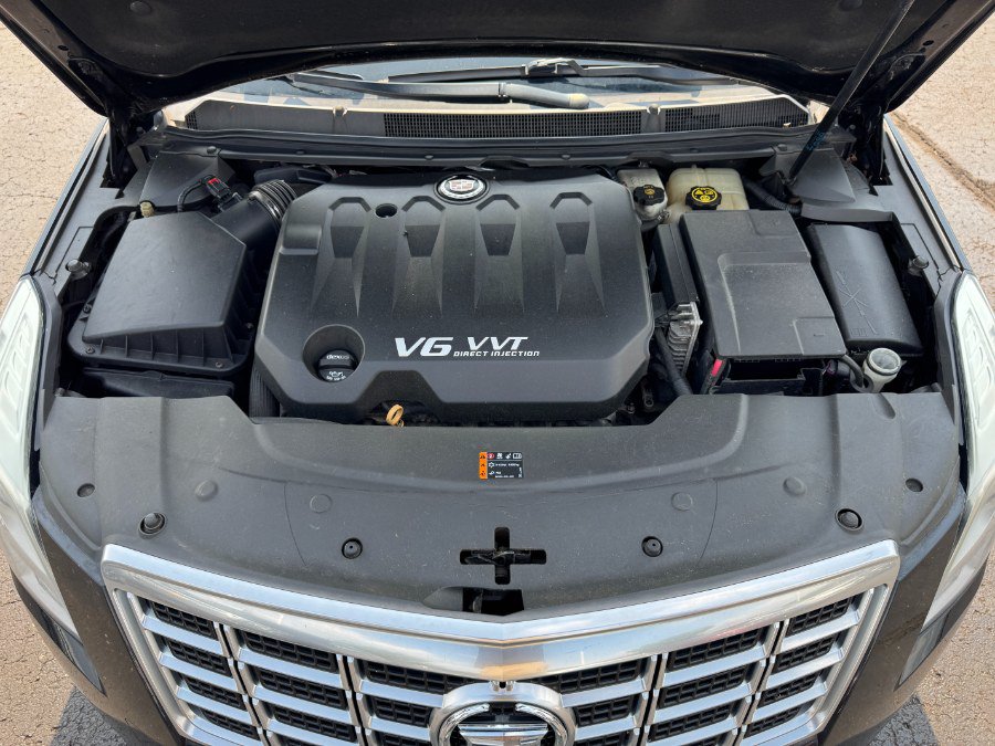 Used 2013 Cadillac XTS Luxury FWD image 23