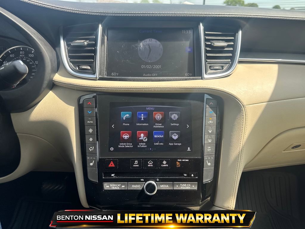 Used 2019 INFINITI QX50 Luxe FWD image 16