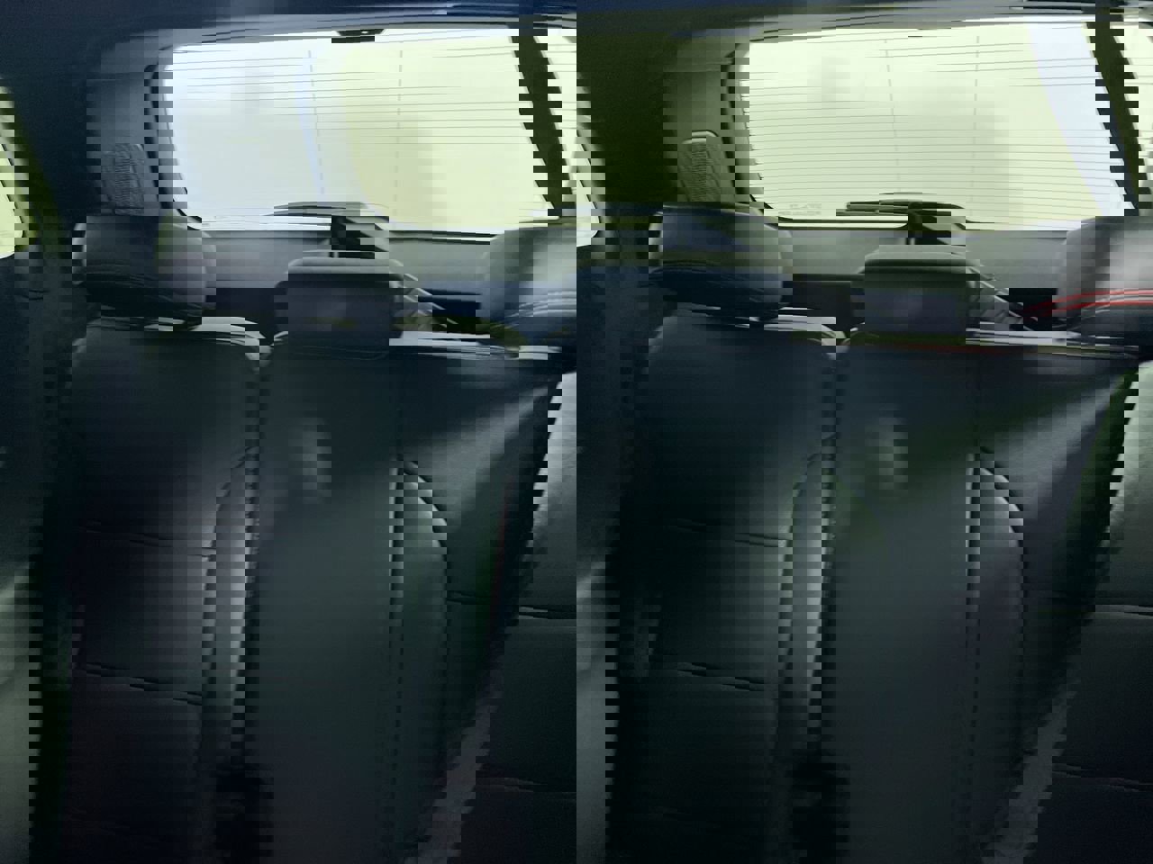 Used 2024 Chevrolet Traverse RS w/ LPO, Floor Liner Package image 27