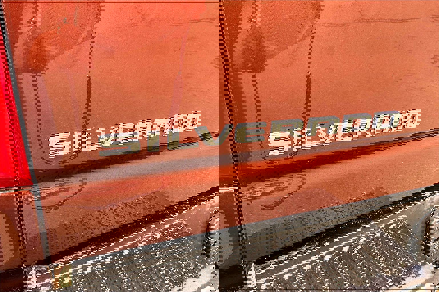 Used 2024 Chevrolet Silverado 2500 LT image 25