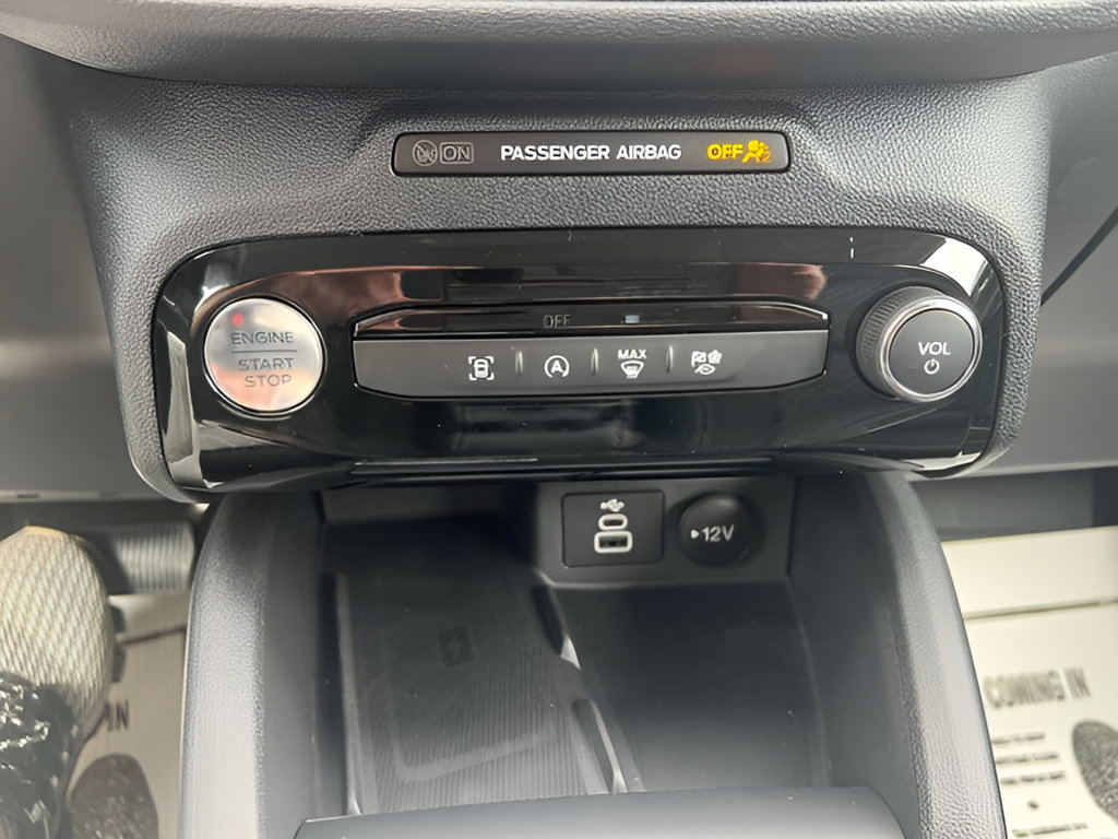 New 2025 Ford Escape Active w/ Active Premium Tech Pack AWD/4WD image 16
