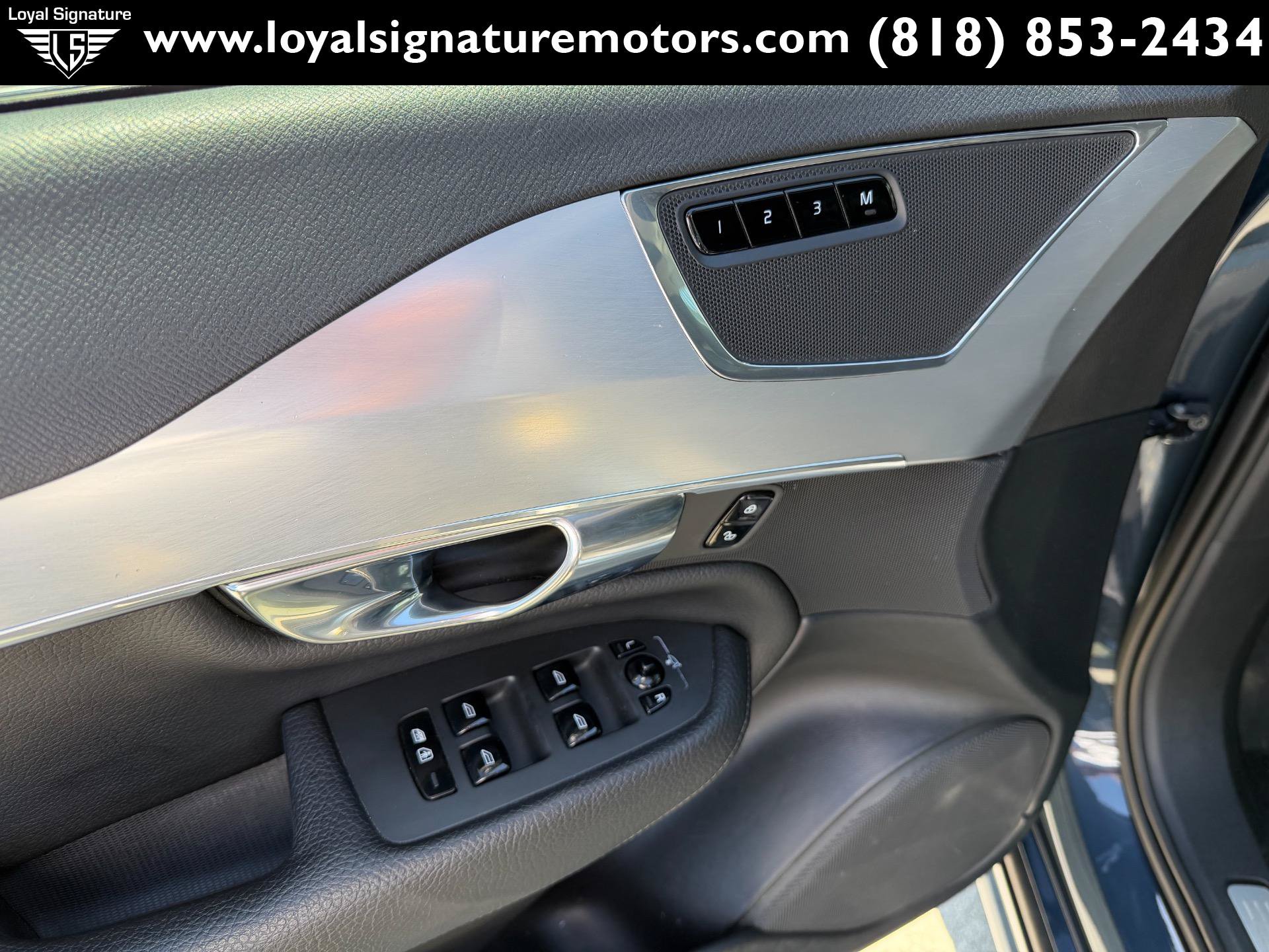 Used 2018 Volvo XC90 T5 Momentum AWD/4WD image 23