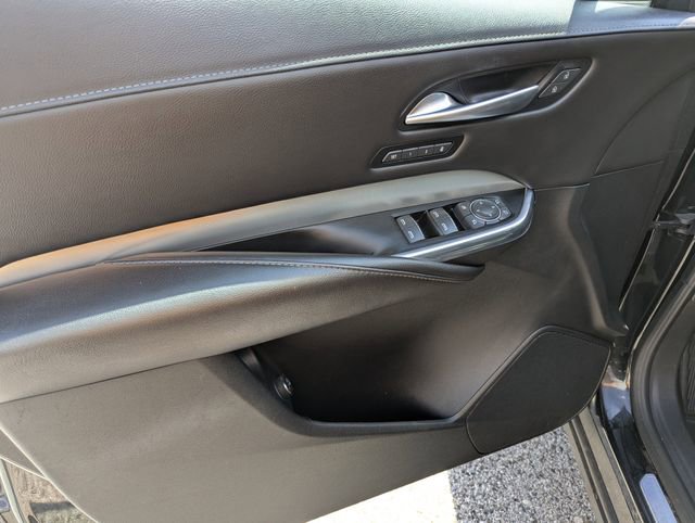 Used 2021 Cadillac XT4 Premium Luxury image 18