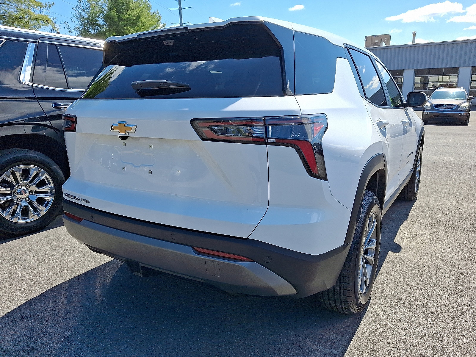 Certified 2026 Chevrolet Equinox LT w/ Convenience Package II image 6
