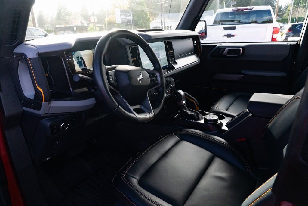 Used 2023 Ford Bronco Badlands AWD/4WD image 18