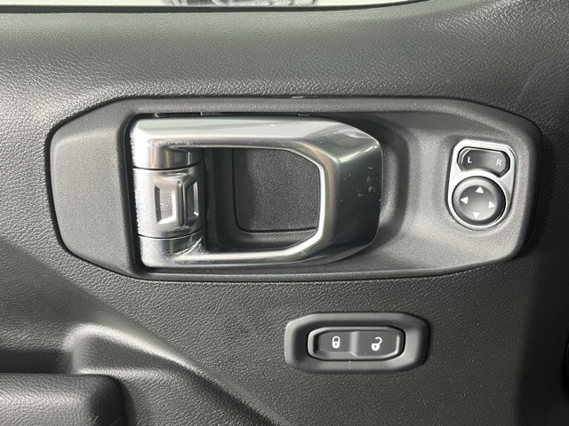 New 2025 Jeep Gladiator Sport image 20