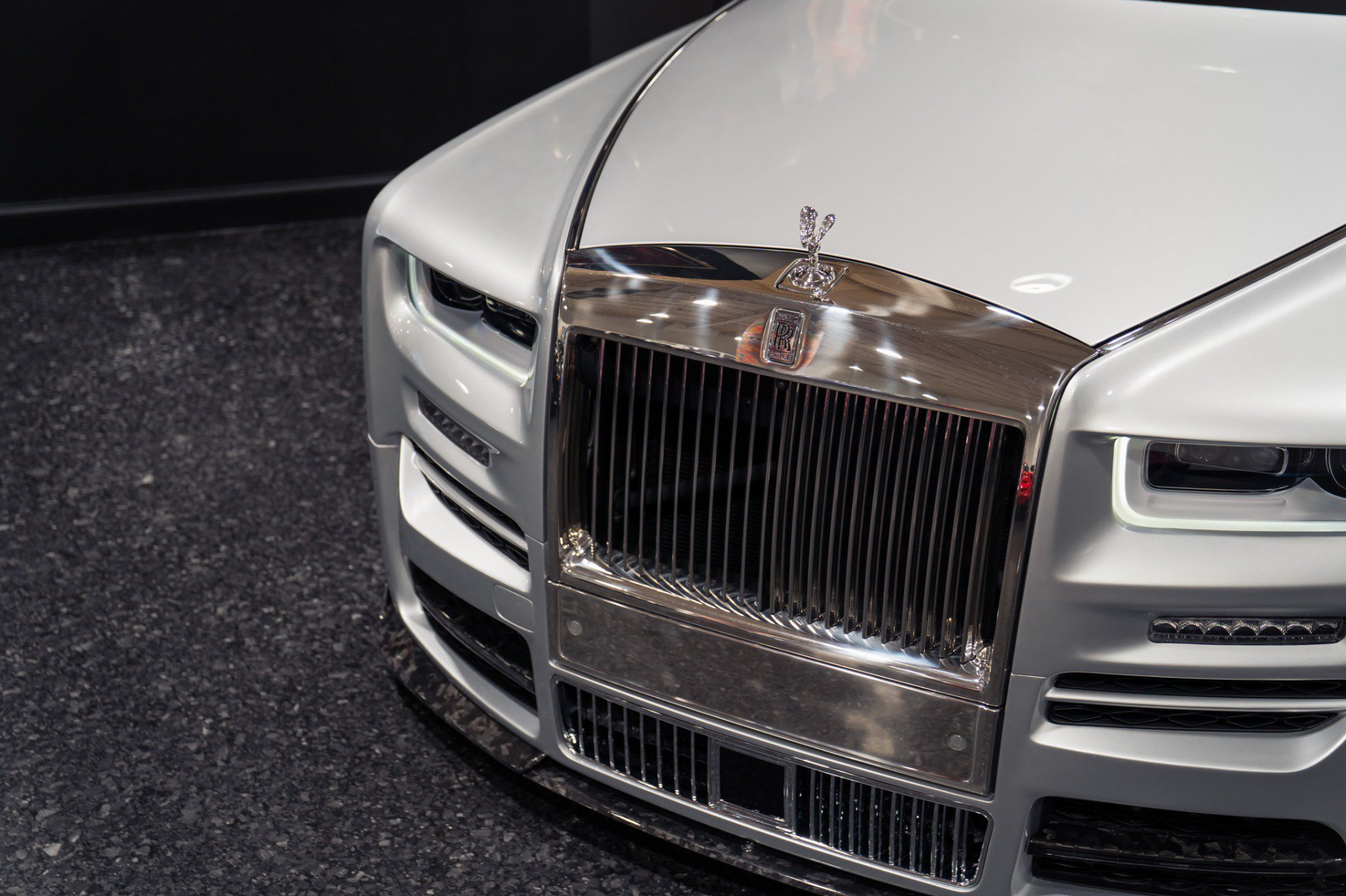 Used 2020 Rolls-Royce Phantom Sedan RWD image 33