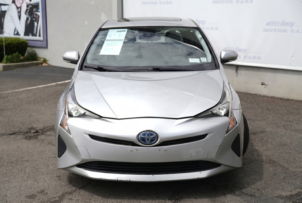 Used 2017 Toyota Prius Four w/ Advanced Technology Package FWD image 5