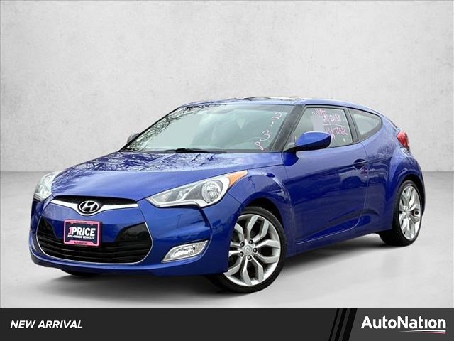 Used 2013 Hyundai Veloster w/ Style Pkg image 1