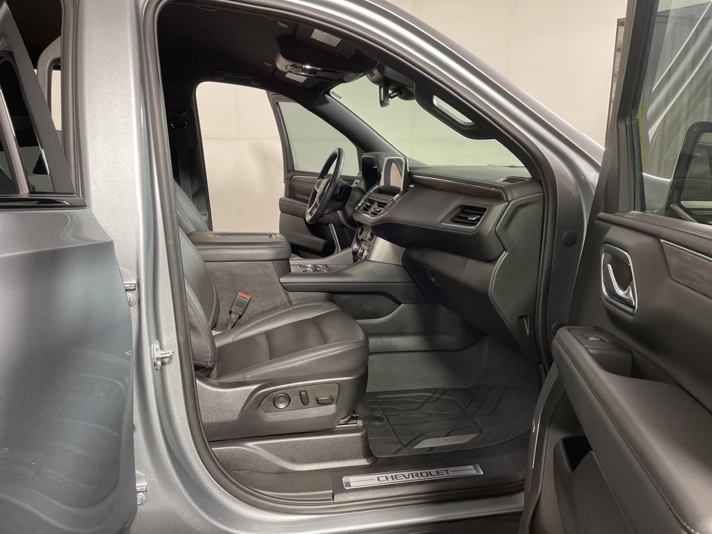 Used 2023 Chevrolet Tahoe Z71 w/ Z71 Off-Road Package image 24