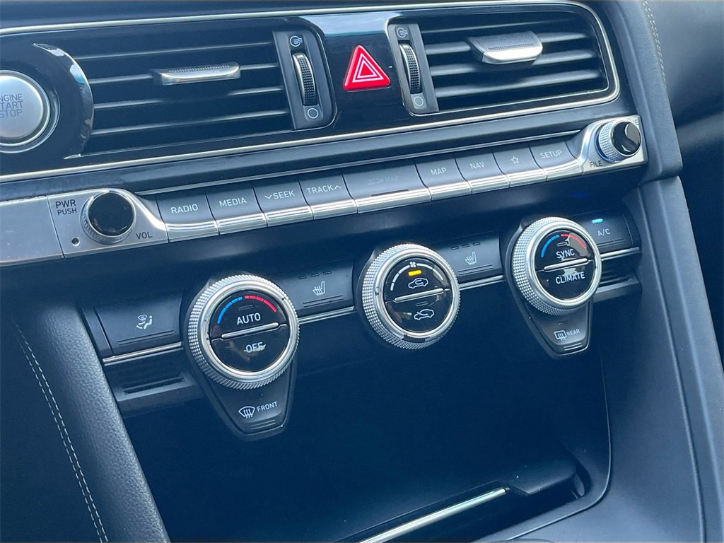 Used 2020 Genesis G70 2.0T w/ Elite Package image 14