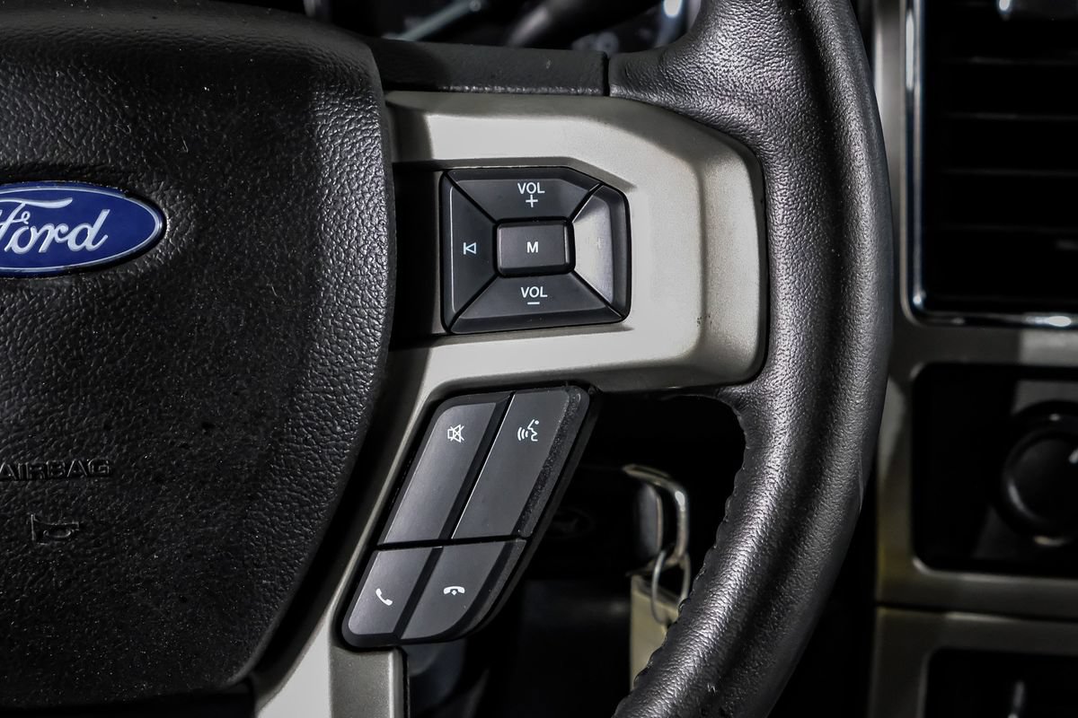 Used 2022 Ford F250 Lariat w/ Lariat Value Package AWD/4WD image 19