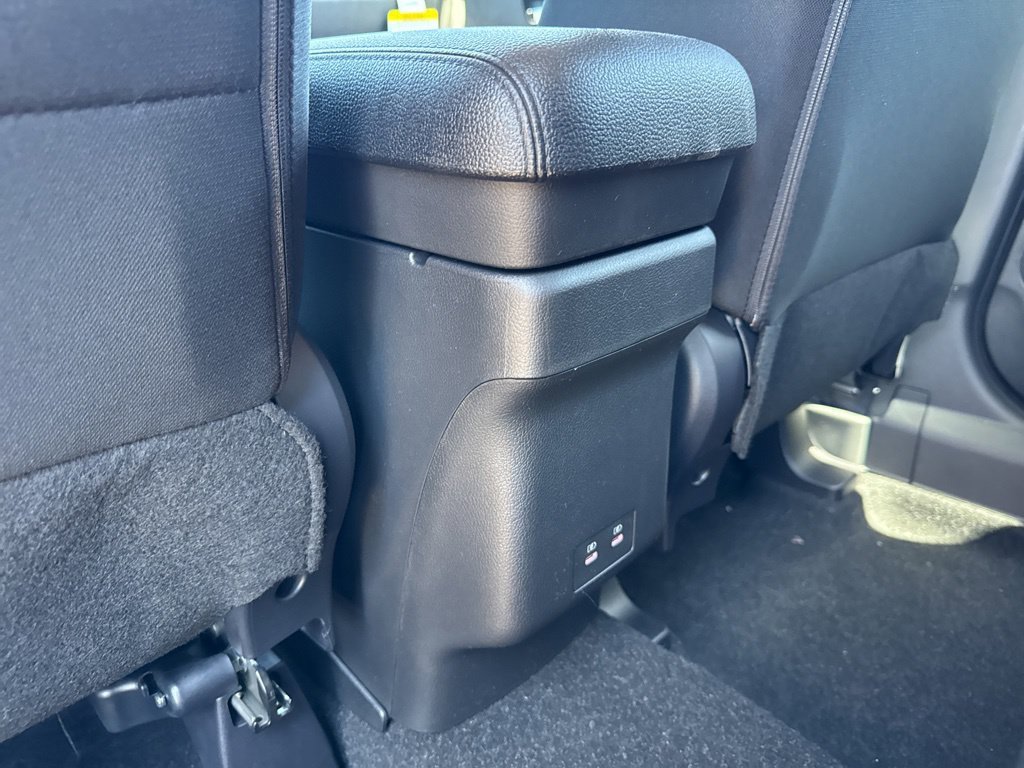 New 2027 Mitsubishi Outlander Sport LE FWD image 26
