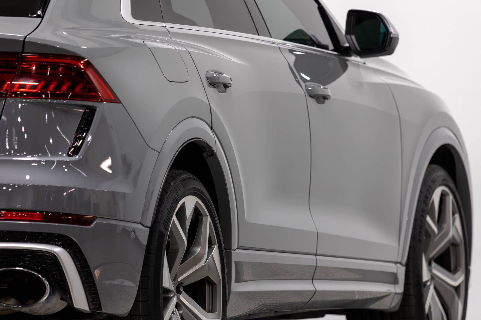 Used 2024 Audi RS Q8 w/ Executive Package AWD/4WD image 21