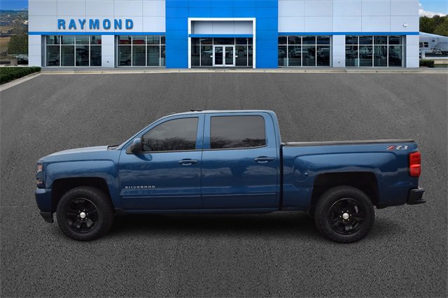 Used 2018 Chevrolet Silverado 1500 LT w/ All Star Edition image 6