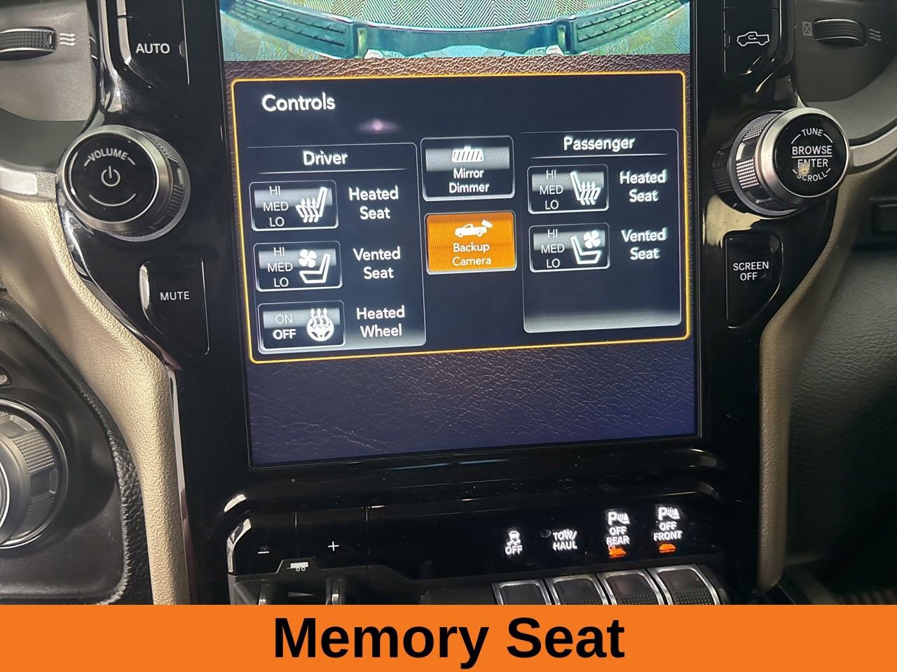 Used 2020 RAM 1500 Laramie AWD/4WD image 17