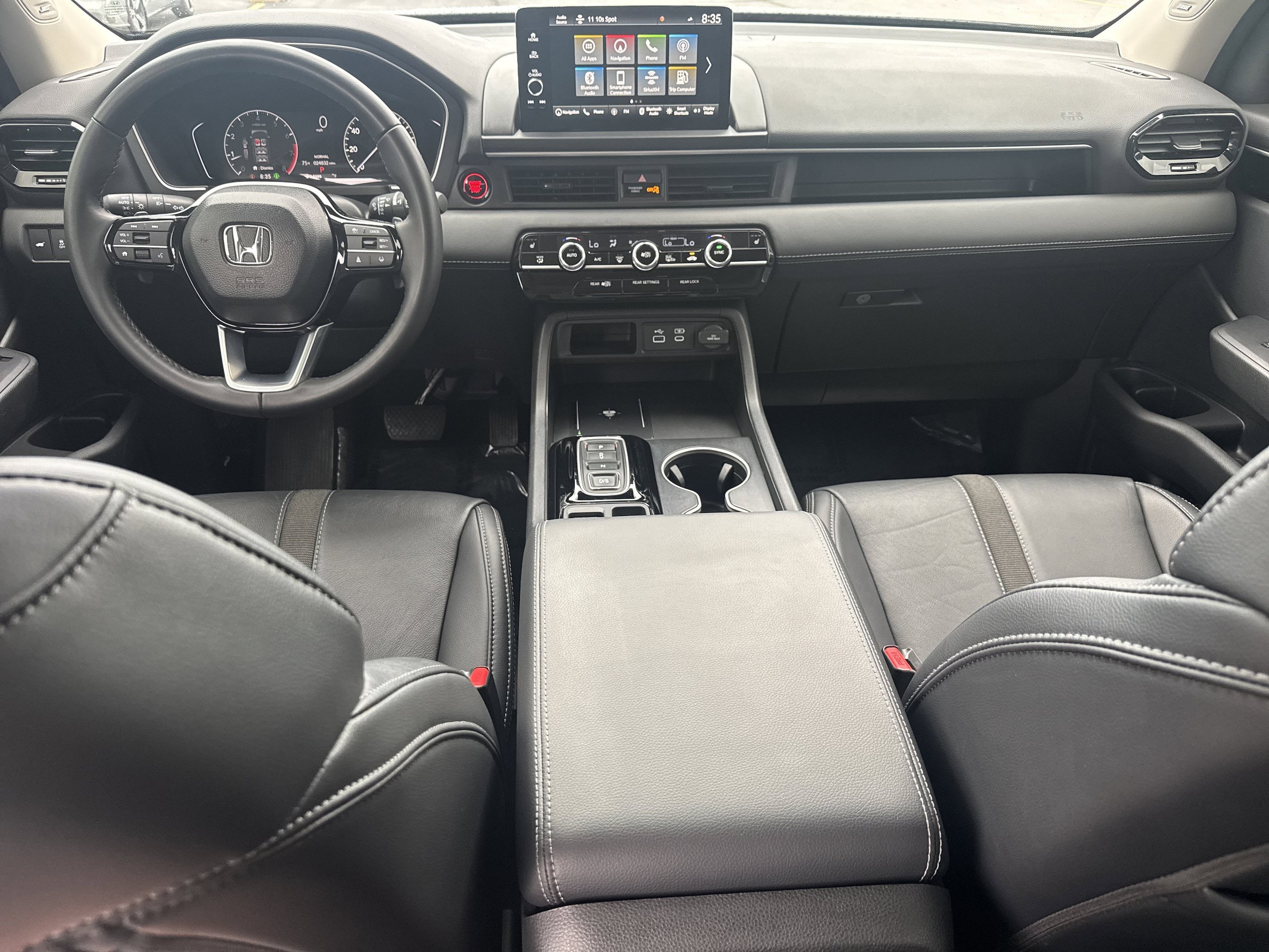 Used 2024 Honda Pilot Touring image 20