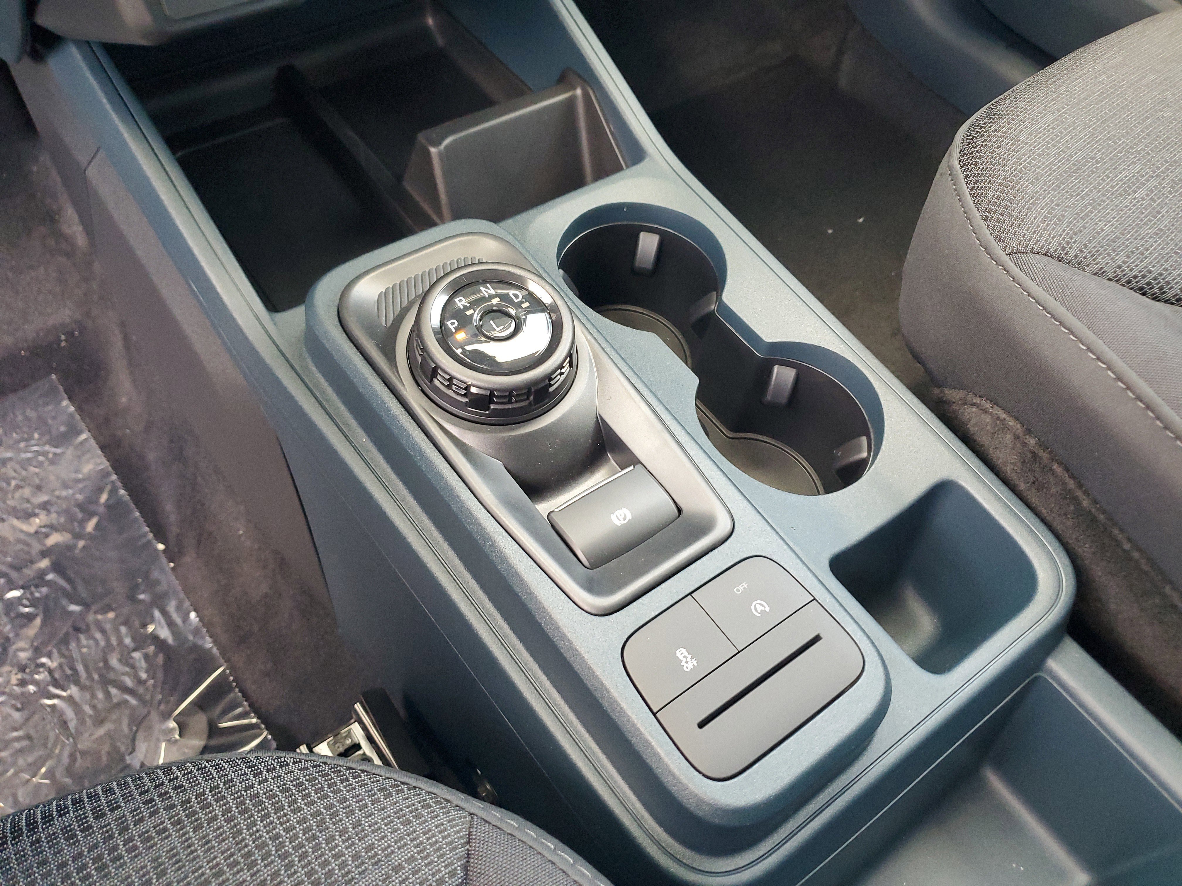 New 2025 Ford Maverick XL w/ Equipment Group 102A image 16