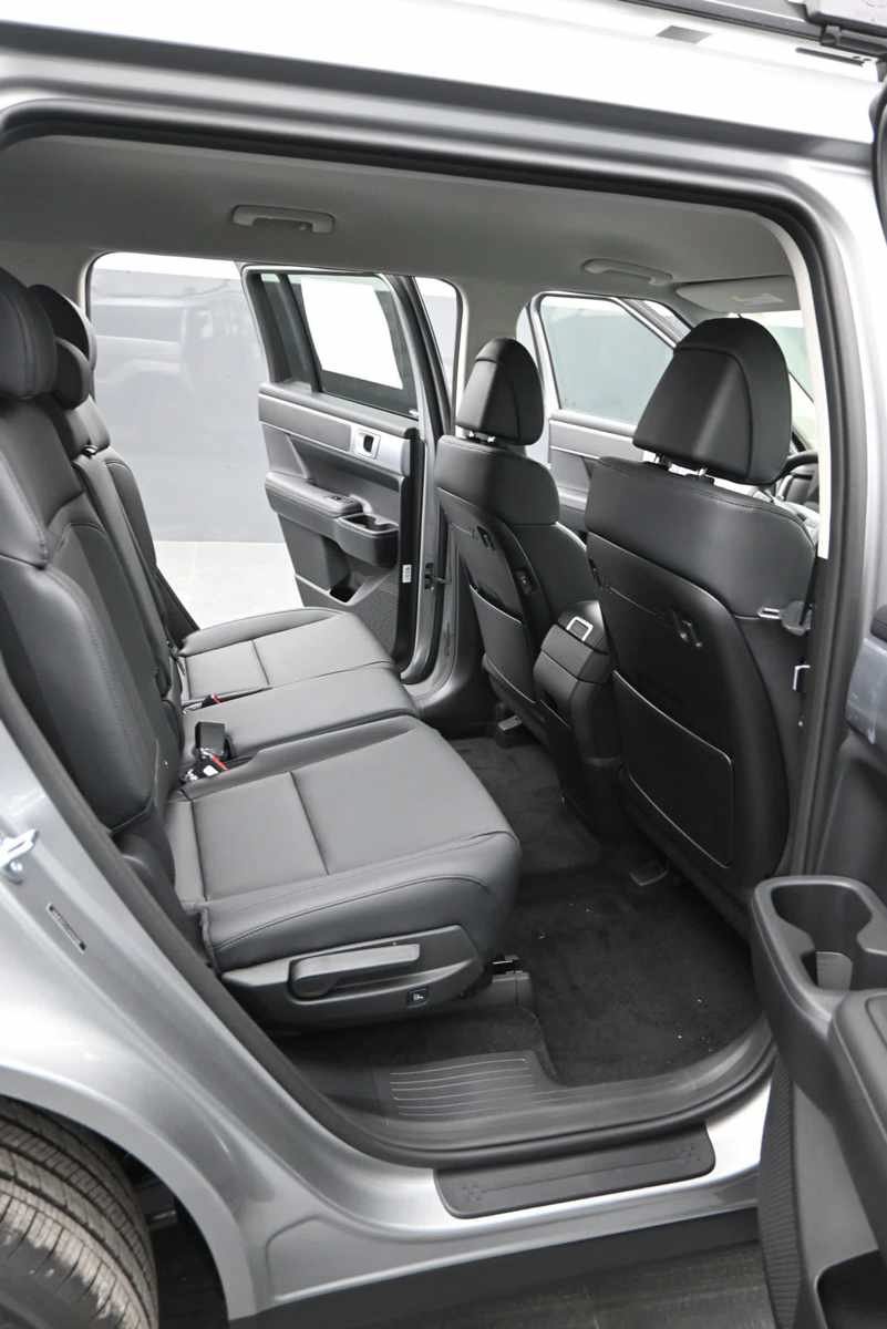 New 2027 Hyundai Santa Fe SEL AWD/4WD image 15