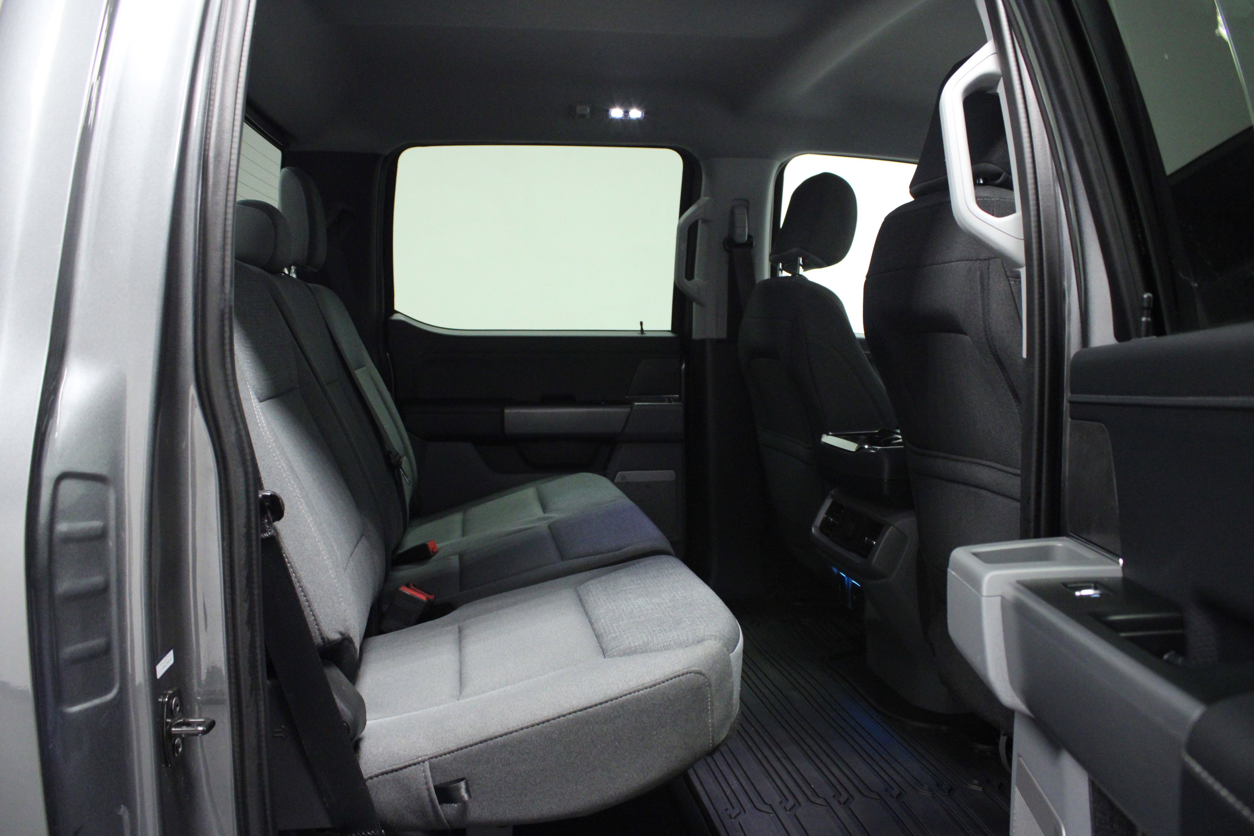 Used 2024 Ford F150 XLT w/ Equipment Group 303A High image 15