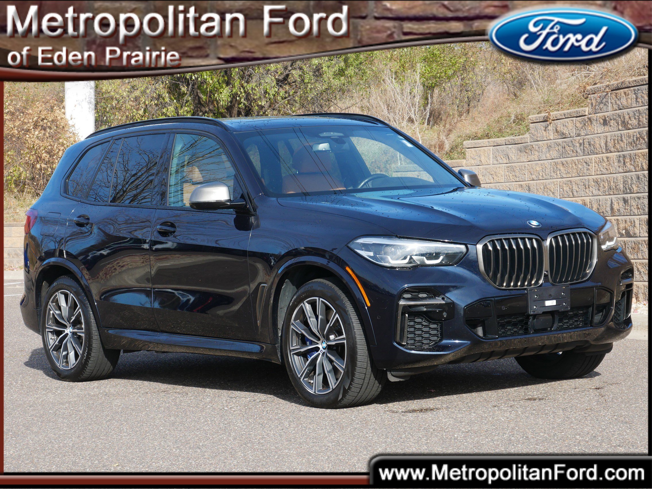 Used 2022 BMW X5 M50i image 1