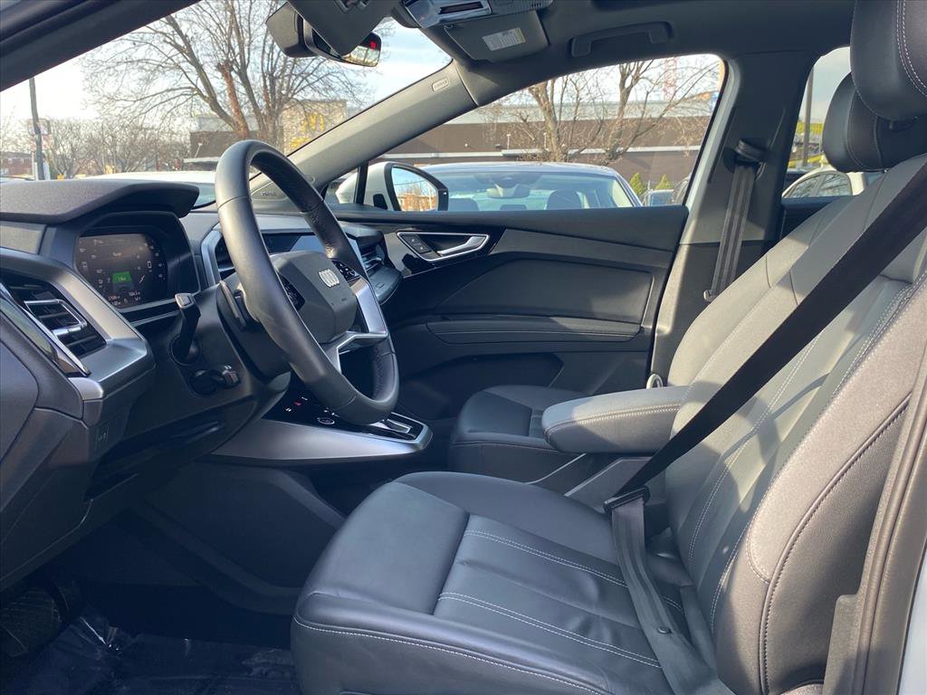 Used 2023 Audi Q4 e-tron Premium Plus w/ Premium Plus image 10