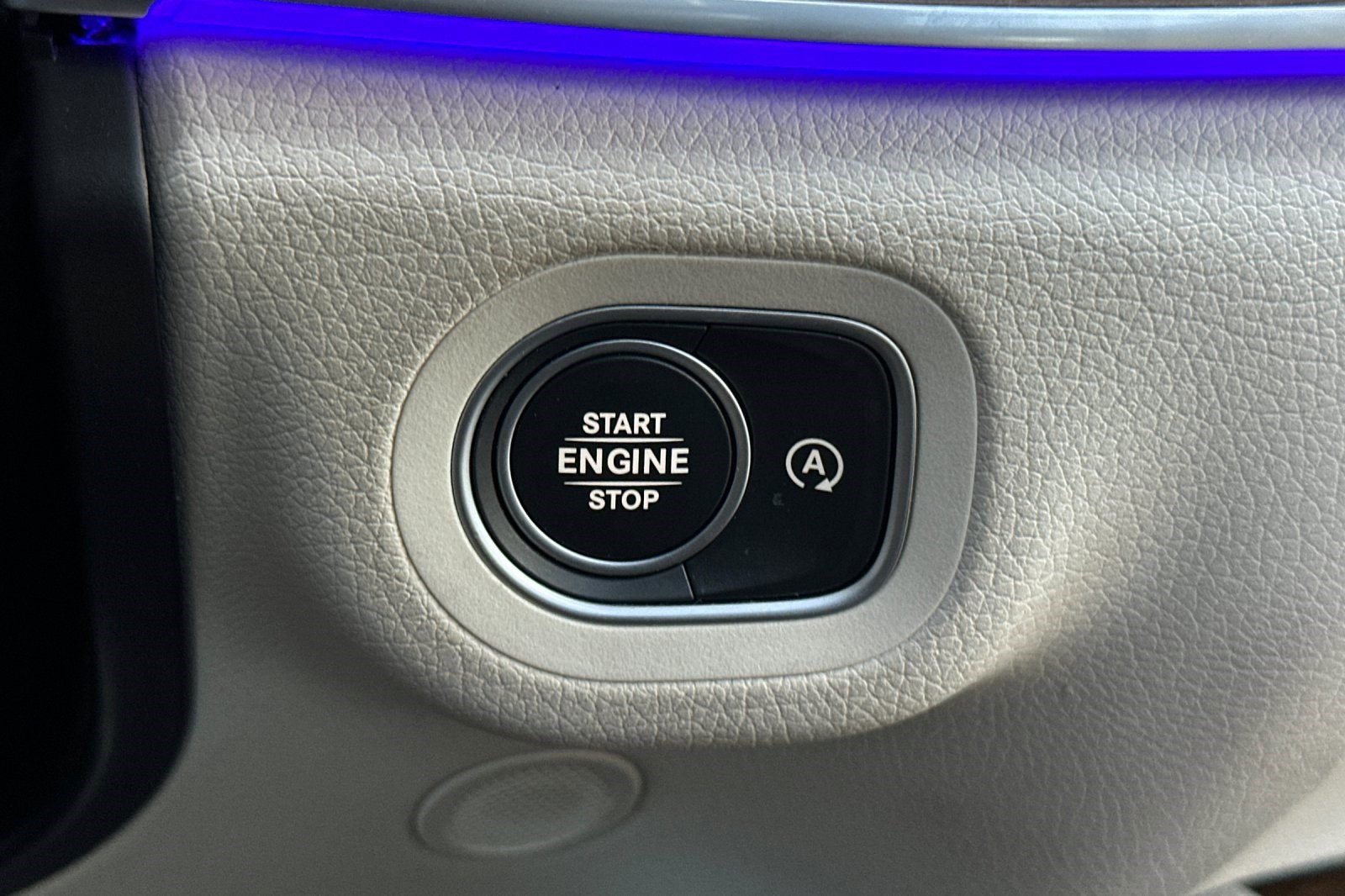 Used 2024 Mercedes-Benz GLE 350 4MATIC image 34