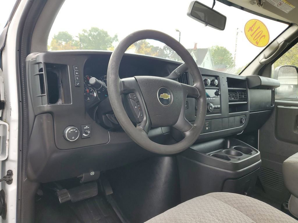 Used 2014 Chevrolet Express 2500 w/ Express Access Plus Package image 14