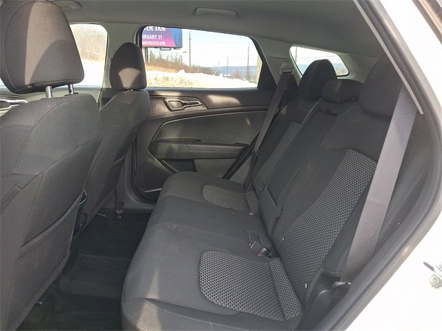 Used 2023 Kia Sportage LX image 10