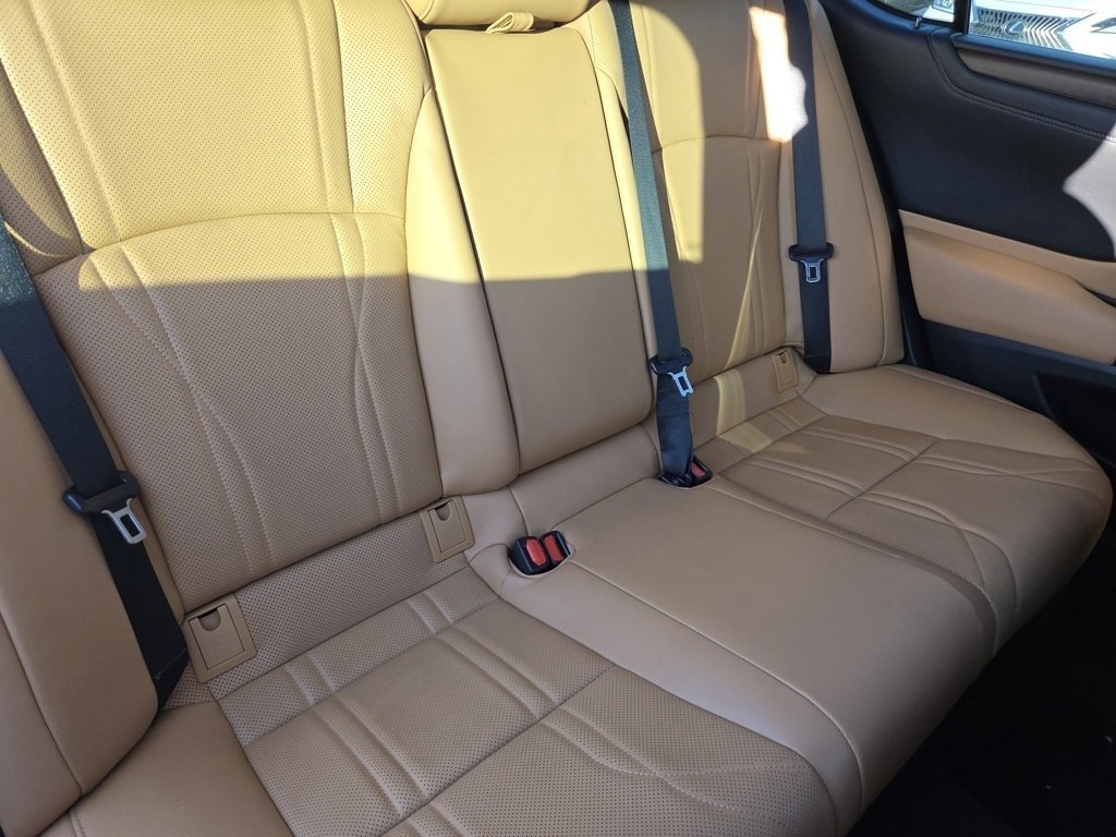 Certified 2023 Lexus ES 350 Luxury image 33