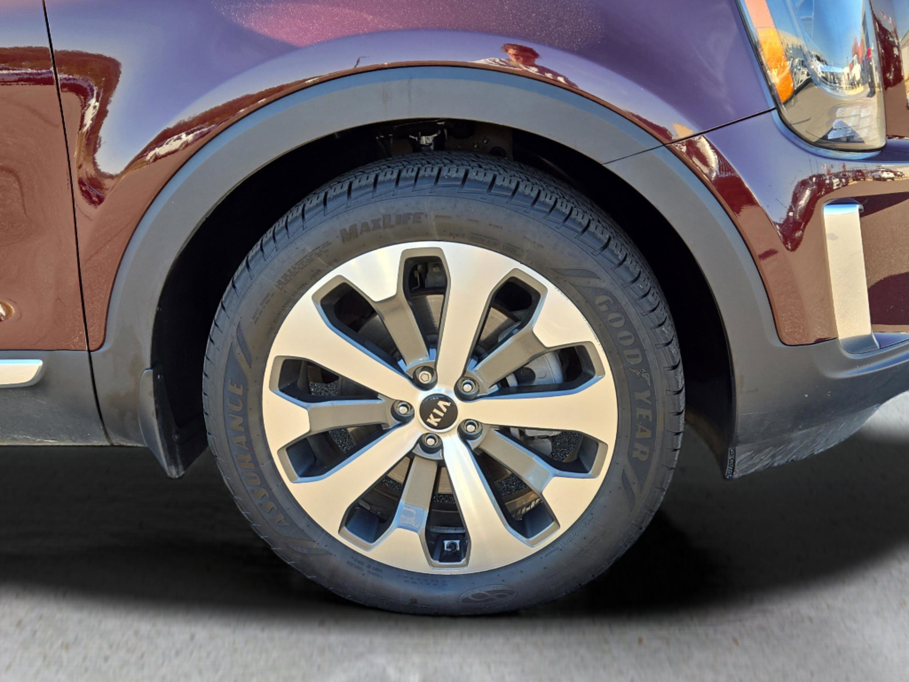 Used 2021 Kia Telluride S image 3