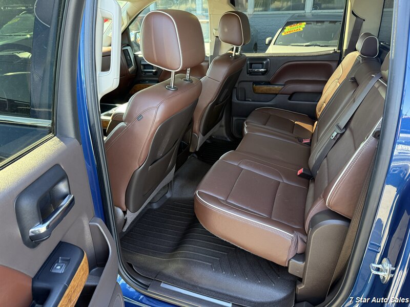 Used 2015 Chevrolet Silverado 1500 High Country w/ High Country Premium Package AWD/4WD image 19
