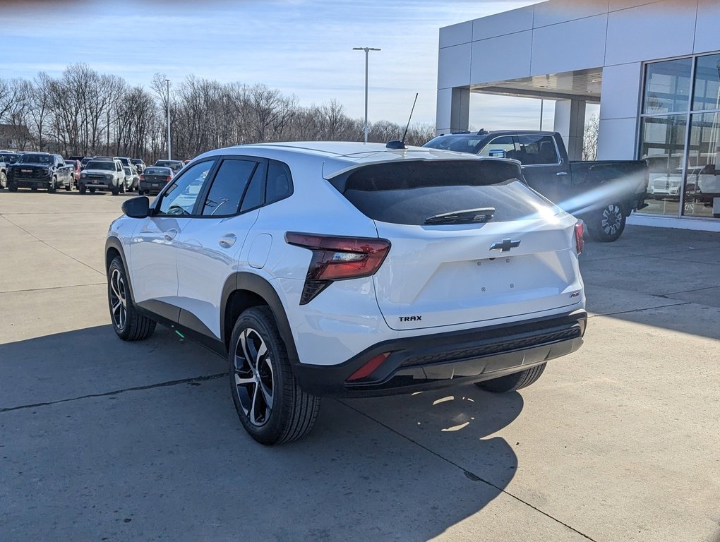 New 2026 Chevrolet Trax RS w/ Driver Confidence Package image 8